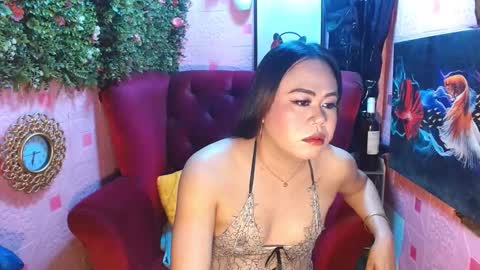LEAH online show from 03.11.25