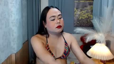 Snapshot of mariposa_911 chatting on 02.06.26 LEAH online show from 02.06.26