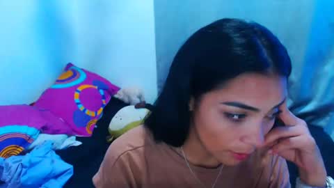 Snapshot of marisajara_ chatting on 12.16.24 marisa online show from 12.16.24