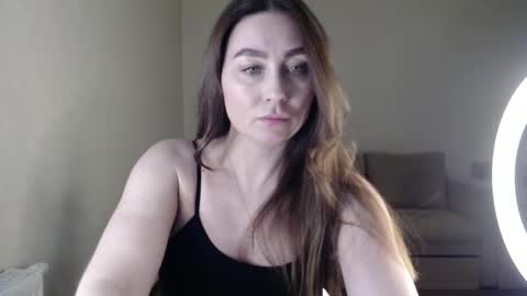 Snapshot of marishaarimova chatting on 01.16.25 Marisha Arimova online show from 01.16.25
