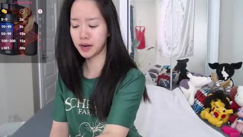 Snapshot of marissapeach chatting on 09.21.25 MarissaPeach online show from 09.21.25