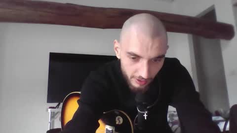 Snapshot of mariusbornofsin chatting on 12.05.25 mariusbornofsin online show from 12.05.25