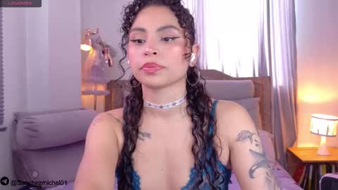 Snapshot of marivimichel03 chatting on 10.16.25 online show from 10.16.25