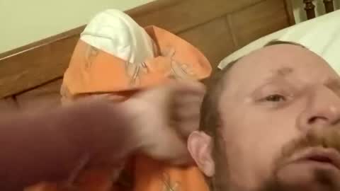 Snapshot of mark2711568331 chatting on 11.15.25 mark2711568331 online show from 11.15.25