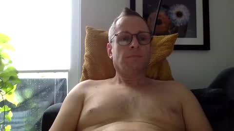 Little Mark online show from 10.21.25