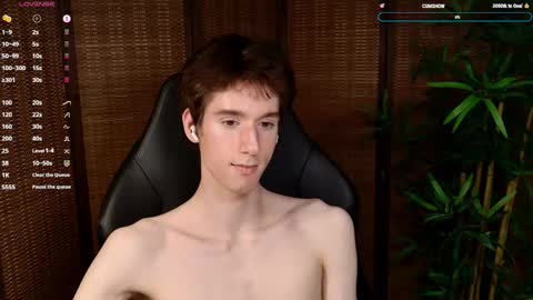 Snapshot of mark327645 chatting on 11.21.25 Mark online show from 11.21.25