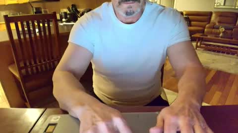 Mark online show from 03.02.25