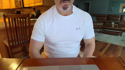 Mark online show from 03.04.25