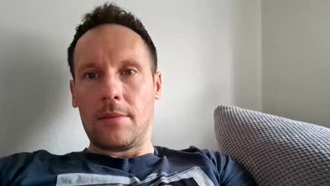 Mark online show from 02.10.25