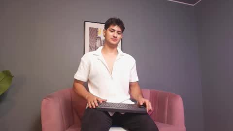 mark_evans1_ online show from 10.24.25