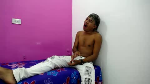 mark_latin18 online show from 02.06.25