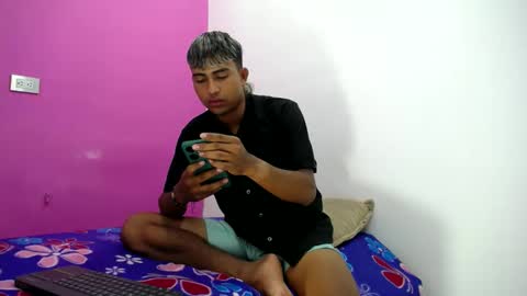 mark_latin18 online show from 02.09.25