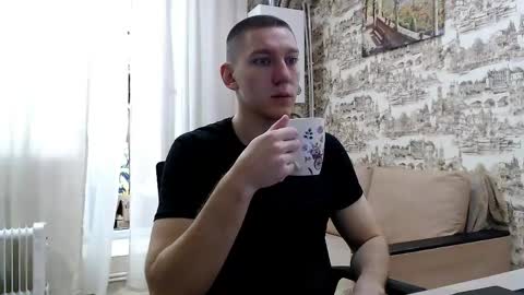 Snapshot of markbodrov chatting on 05.18.26 markbodrov online show from 05.18.26