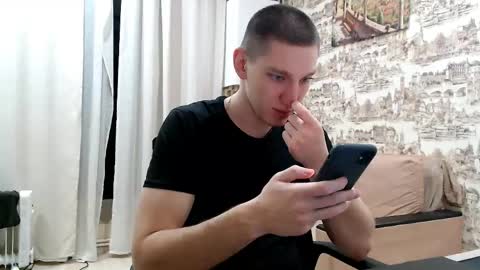 Snapshot of markbodrov chatting on 05.24.26 markbodrov online show from 05.24.26