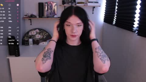 Mark online show from 01.14.25