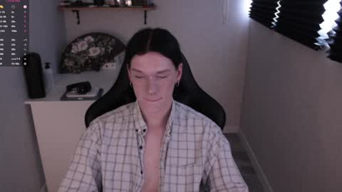 Mark online show from 02.01.25