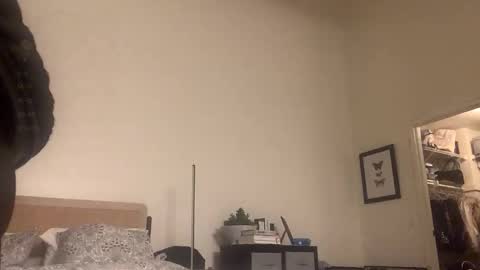 Snapshot of markcumsalot7 chatting on 10.17.25 Rain Forest online show from 10.17.25