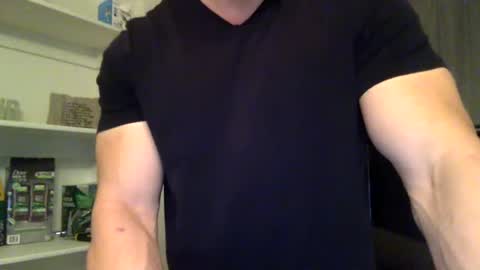 Snapshot of markk702 chatting on 01.25.25 markk702 online show from 01.25.25