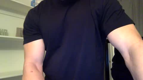 Snapshot of markk702 chatting on 03.03.25 markk702 online show from 03.03.25