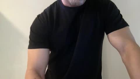 Snapshot of markk702 chatting on 10.29.25 markk702 online show from 10.29.25