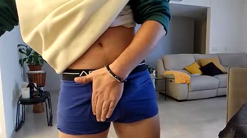 Snapshot of markkonte chatting on 12.22.25 markkonte online show from 12.22.25