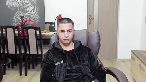 Snapshot of marktison chatting on 01.15.25 Tison online show from 01.15.25