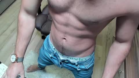 Snapshot of marktison chatting on 02.12.25 Tison online show from 02.12.25