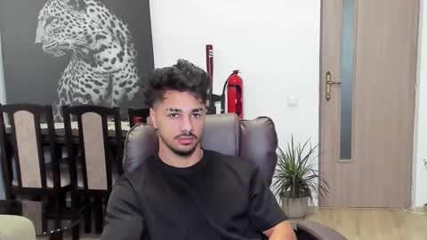 Snapshot of marktison chatting on 10.16.25 Tison online show from 10.16.25