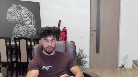 Snapshot of marktison chatting on 11.17.25 Tison online show from 11.17.25