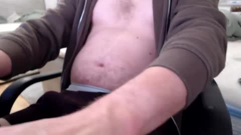 Snapshot of markusello3x chatting on 11.14.25 markusello3x online show from 11.14.25