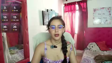 Snapshot of marley_jane_ chatting on 05.12.26 marley online show from 05.12.26