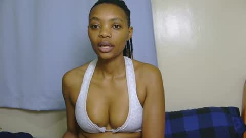 Snapshot of marly_babe chatting on 06.16.26 Marly online show from 06.16.26