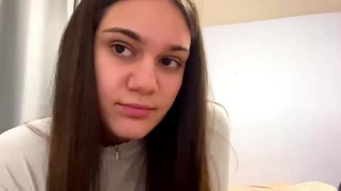 Snapshot of marlysronk chatting on 05.07.26 Mary online show from 05.07.26