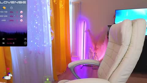 Alena online show from 01.04.25