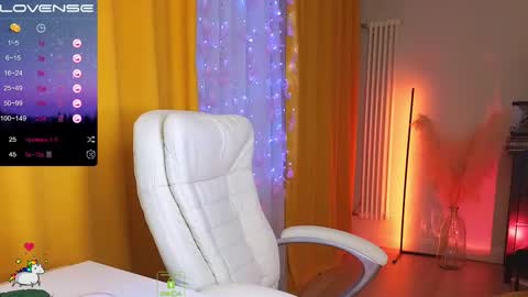 Alena online show from 02.15.25