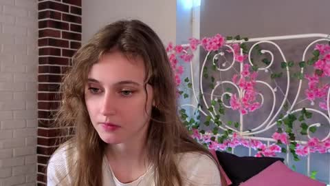 Andriella online show from 04.08.26