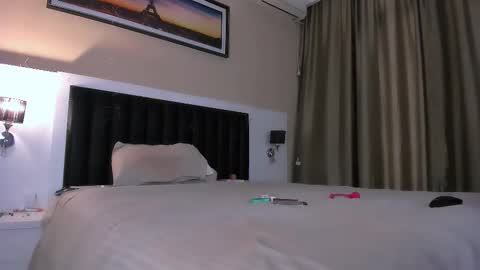 Snapshot of marrena_a chatting on 02.20.26 -- Mari -- online show from 02.20.26