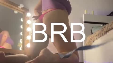 marry_evans_ online show from 10.31.25