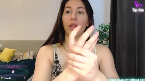 marrycolins online show from 02.20.26