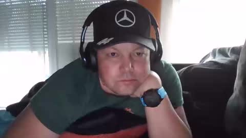 Snapshot of mars0481 chatting on 09.17.25 mars0481 online show from 09.17.25