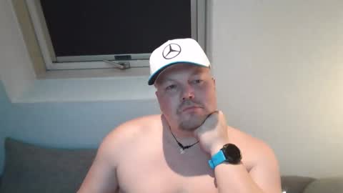 Snapshot of mars0481 chatting on 12.16.25 mars0481 online show from 12.16.25