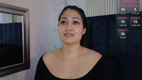 Snapshot of marscarlett chatting on 05.29.26 marscarlett online show from 05.29.26