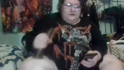 marshallmarx517 online show from 11.19.25