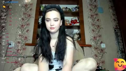 Snapshot of marshmallow_xxx chatting on 04.29.26 Elsa Lovense Lush is active Open Pvt Welcome to the world of pleasure online show from 04.29.26