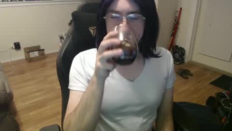 Snapshot of marshyguye chatting on 12.15.24 Marnie online show from 12.15.24