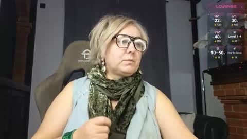 marta_wils online show from 10.21.25