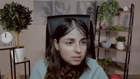 martaedams online show from 12.04.25