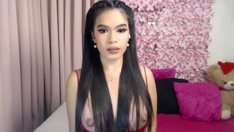 Snapshot of martha_fox chatting on 02.21.25 DONT FORGET TO FOLLOW ME AND GIVE ME A THUMBS UP GUYS- martha online show from 02.21.25