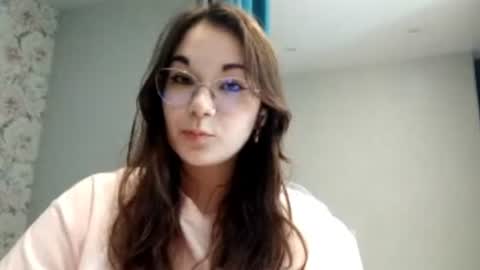 Snapshot of marthahammond chatting on 06.14.26 Mia online show from 06.14.26