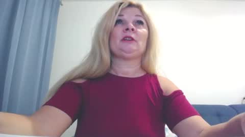 Snapshot of marthanollan chatting on 12.10.24 Martha online show from 12.10.24